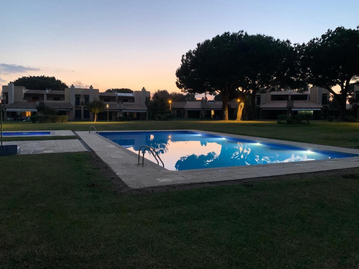 Casa De Ferias Com Piscina - Condominio Vilamouratenis المظهر الخارجي الصورة